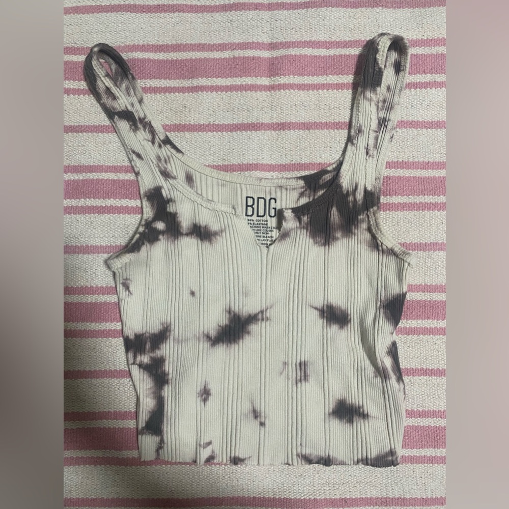 BDG urban outfitters bleach wash tank